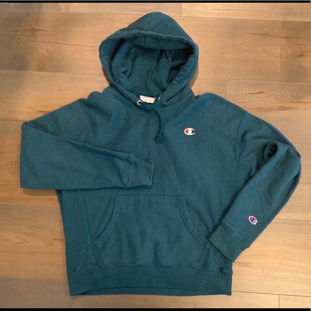 Champion women’s sweatshirt